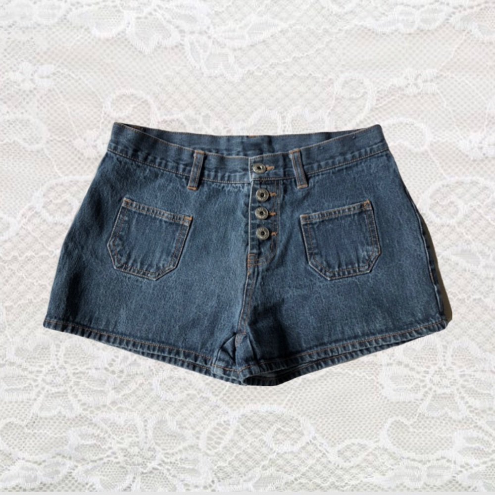 Vintage Y2K Mid Rise Denim Shorts